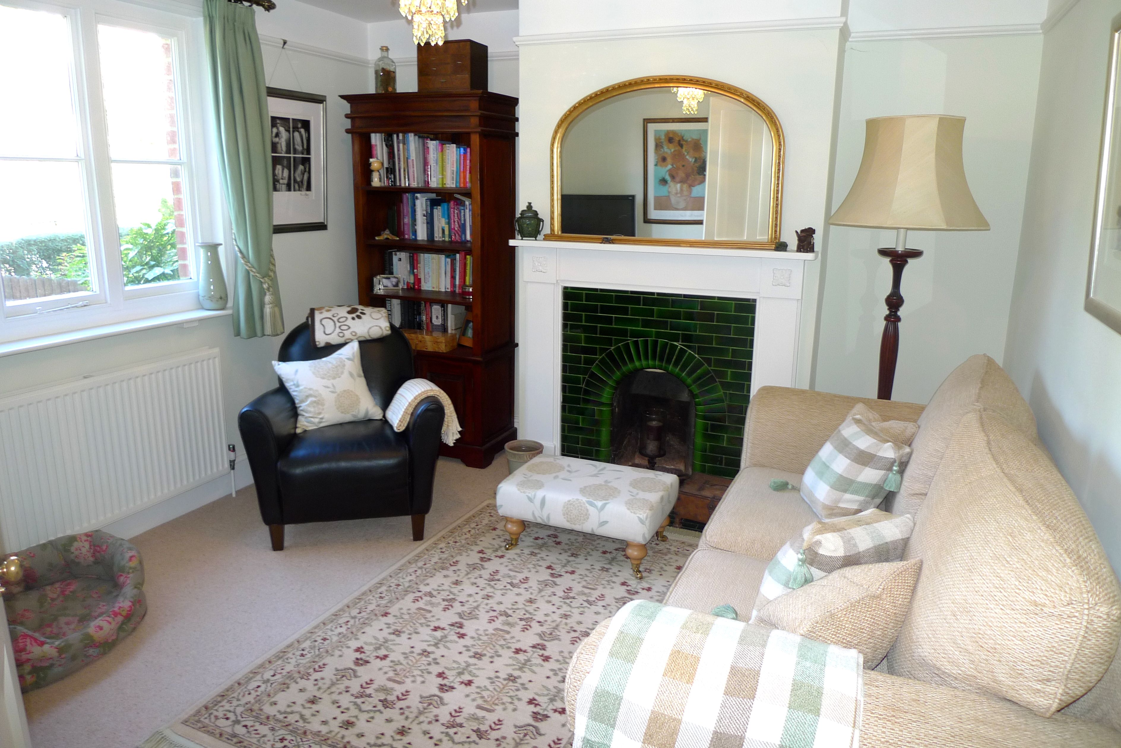 Springfield Cottages 8 sitting.jpg